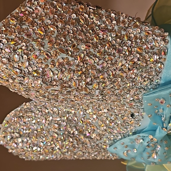 Narianna rhinestone cocktail/prom dress - Picture 2 of 4